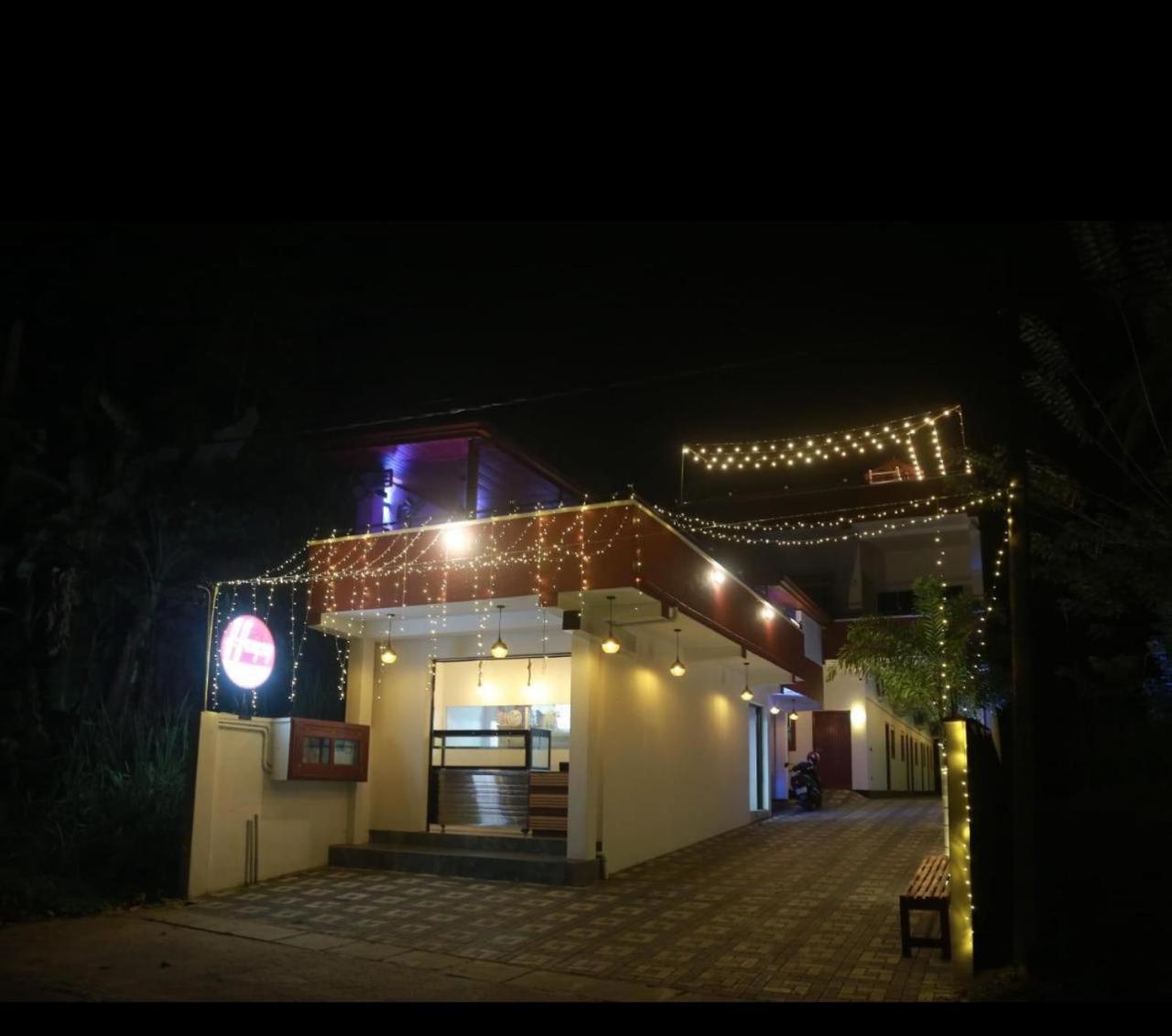Hotel Sunny Cloud Harumalgoda Exterior photo